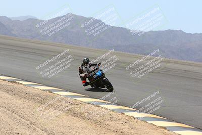 media/Apr-10-2022-SoCal Trackdays (Sun) [[f104b12566]]/Bowl (11am)/